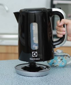 Bình đun nước siêu tốc Electrolux EEK3505 - 24 Bình đun nước siêu tốc Electrolux EEK3505 - 23