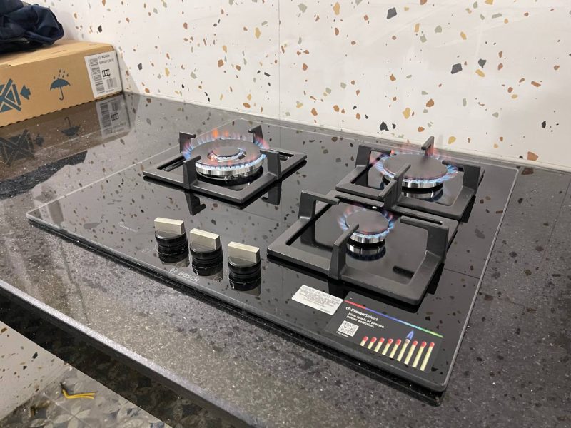 Bếp gas Bosch PPC6A6B20 series 6 - 179