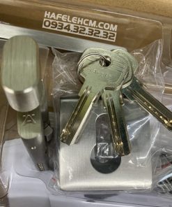 Bộ Khóa Cửa Tay Nắm Chụp DIY Hafele 499.63.803 Tay Nắm Dáng Vuông Square Shape - 116 Bộ Khóa Cửa Tay Nắm Chụp DIY Hafele 499.63.803 Tay Nắm Dáng Vuông Square Shape - 115