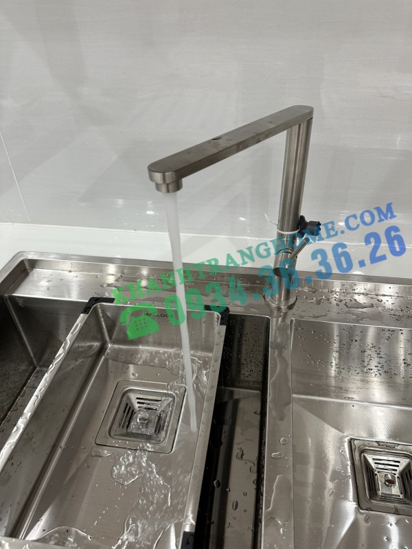 z5122606970871 de3f323a2ef48fa5d83d74fd22410944 - Vòi Rửa Chén Malloca K061-S - Vòi inox 304