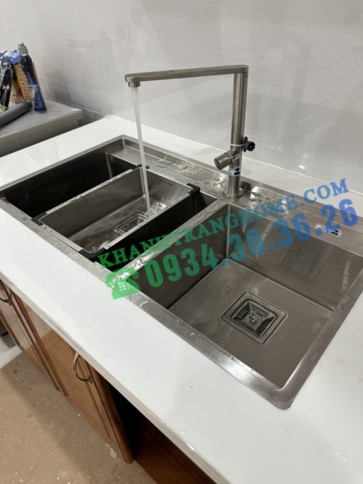 Vòi Rửa Chén Malloca K061-S - Vòi inox 304 - 35