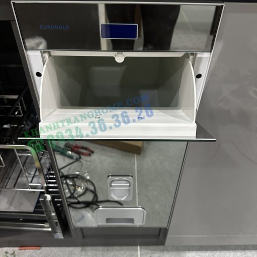 THÙNG GẠO MẶT GƯƠNG ĐIỆN TỬ EUROGOLD B301 - 5