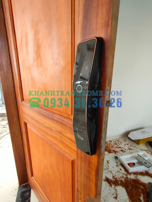 Khóa cửa vân tay DEMAX SL668 BL tiêu chuẩn Đức - 27