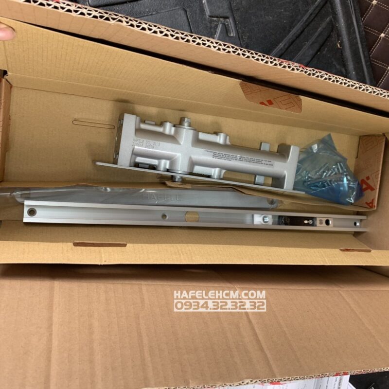 Thiết Bị Đóng Cửa Tự Động 60Kg DCL31 Hafele 931.84.019