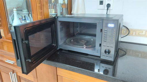 Lò vi sóng kết hợp nướng Electrolux EMG25D22BM - 15