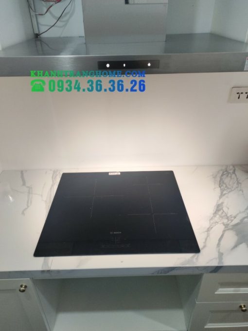 MÁY HÚT MÙI GẮN TƯỜNG BOSCH DWB77CM50 SERIE 6 NGANG 70CM