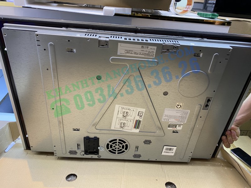 BẾP TỪ BOSCH SERIE 8 PXE875DC1E ĐA ĐIỂM 4 VÙNG NẤU 7400W - 54