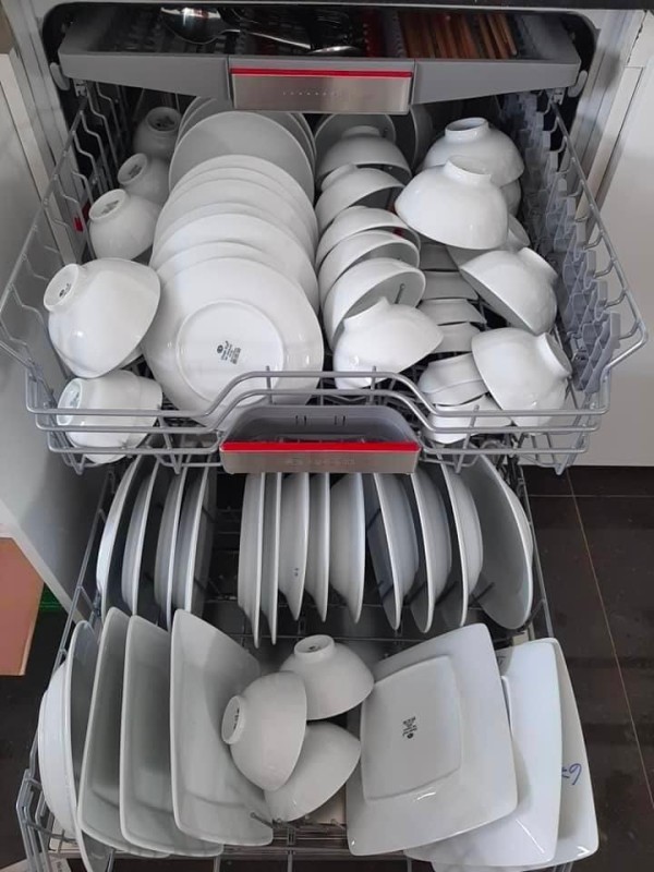 MÁY RỬA BÁT BOSCH ĐỘC LẬP SMS6ZCI42E SERIE 6 SẤY ZEOLITH 14 BỘ - 75 MÁY RỬA BÁT BOSCH ĐỘC LẬP SMS6ZCI42E SERIE 6 SẤY ZEOLITH 14 BỘ - 74