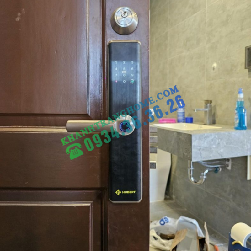 KHÓA CỬA VÂN TAY HUBERT HB CG59 AMBER GOLD - 29 KHÓA CỬA VÂN TAY HUBERT HB CG59 AMBER GOLD