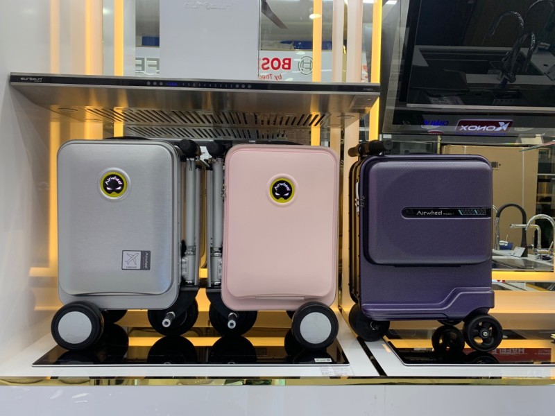 Vali điện airwheel SE3S có gì hot? - 4 Vali điện airwheel SE3S có gì hot? - 3
