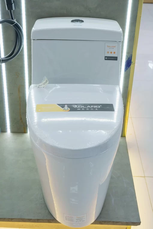 Bồn Cầu Một Khối Roland 2952 - 11