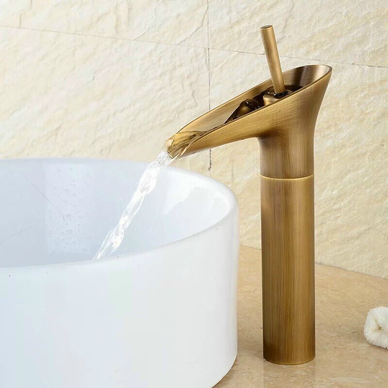 Vòi lavabo nóng lạnh GOLICAA GL-1006