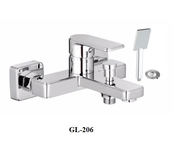 Củ sen tắm vuông nóng lạnh GOLICAA GL-206
