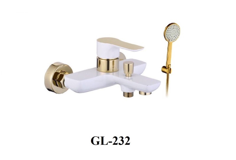 Củ sen tắm nóng lạnh GOLICAA GL-232
