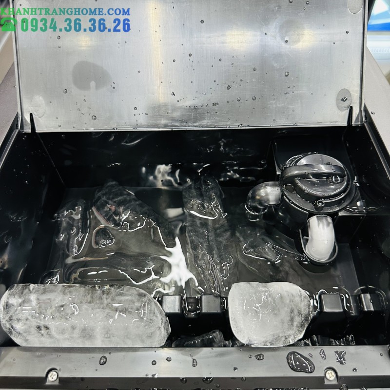 Quạt điều hòa Boss S106 - 28 lít - 160W - 161