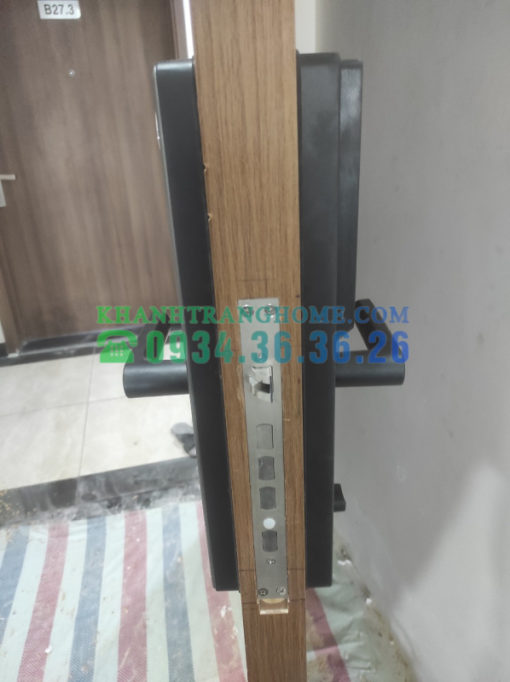 Khóa cửa vân tay DEMAX SL-C66 GS tiêu chuẩn Đức - 13