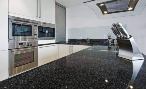 Đá Granite hoa cương đen Black Forest GS - 7