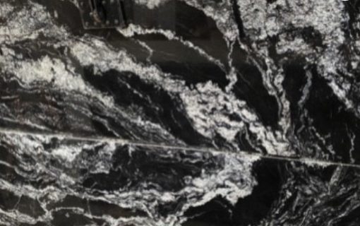 Đá Granite Đen Sa Mạc vân lớn - 1