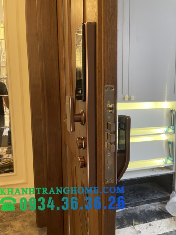 KHÓA CỬA THÔNG MINH KASSLER KL-889 CNC - 101