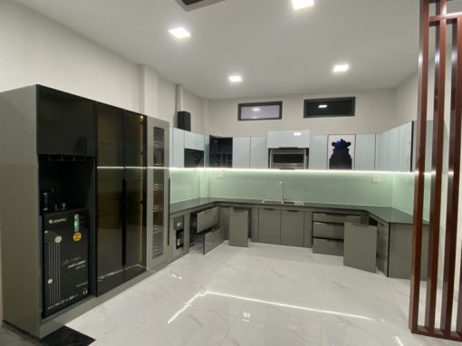 Tủ bếp inox cánh kính - 11