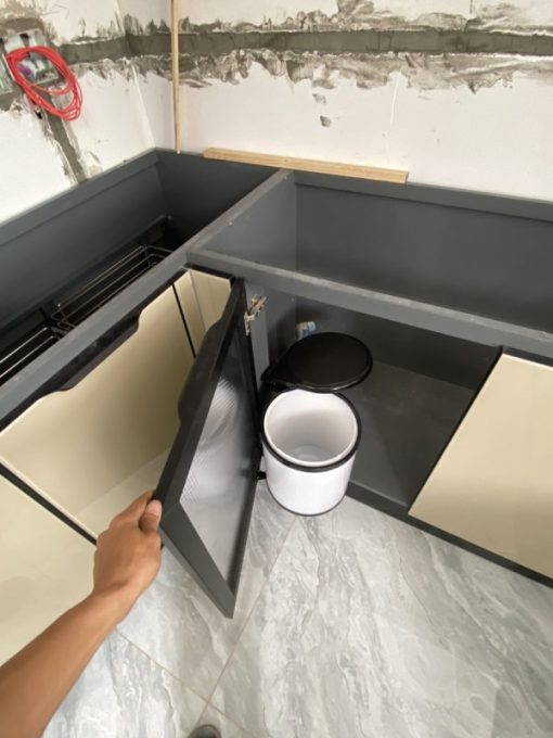 Tủ bếp inox cánh kính - 25