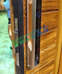 Khóa cửa nhôm Hubert HB CNI7 EU Gold