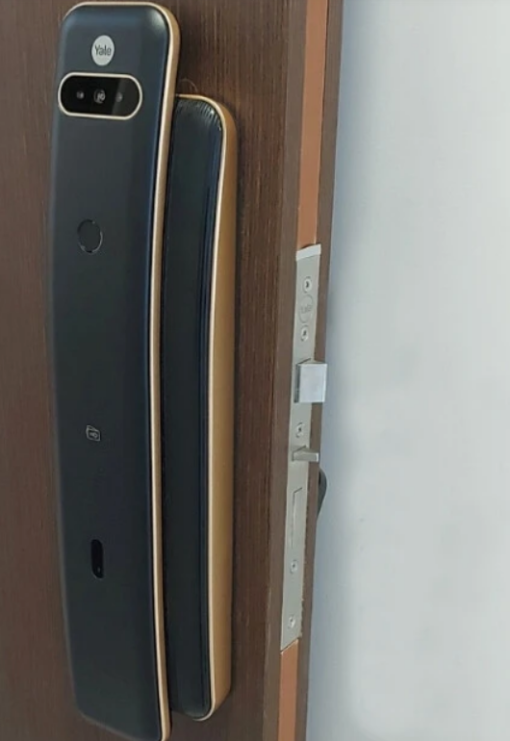 Khóa Điện Tử Yale Luna Pro+ Face ID LunaF-IG17-6B-35-NN-000 - 13