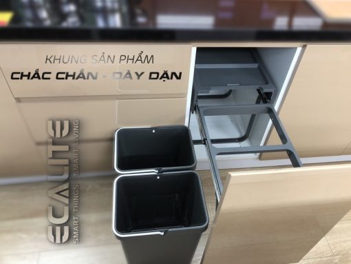 Thùng rác âm tủ gắn cánh Ecalite EKA-MT20L