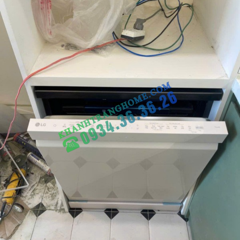 Máy rửa chén độc lập LG LDT14BGA3 ANPBEVN