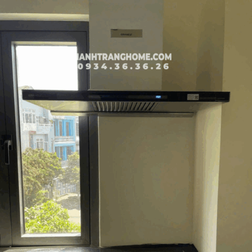 Máy hút mùi áp tường GrandX GX H70T81B