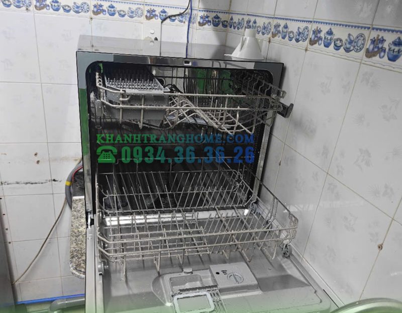 Máy rửa chén COMFEE CDW-8F60RB - screenshot 1756133193