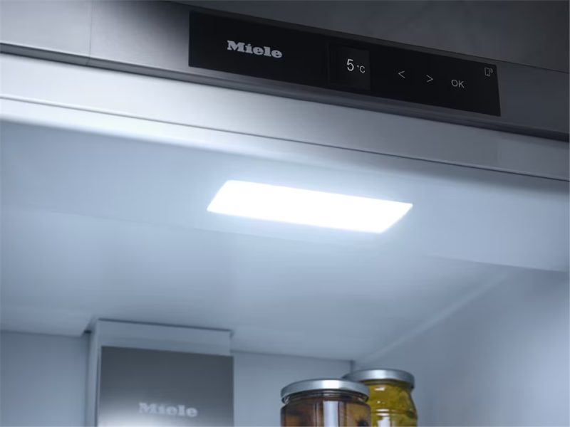 Tủ mát MIELE K 7747 C - 16 Tủ mát MIELE K 7747 C