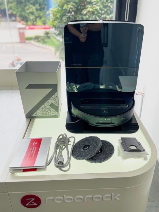 ROBOT HÚT BỤI LAU NHÀ ROBOROCK SAROS Z70 - 57