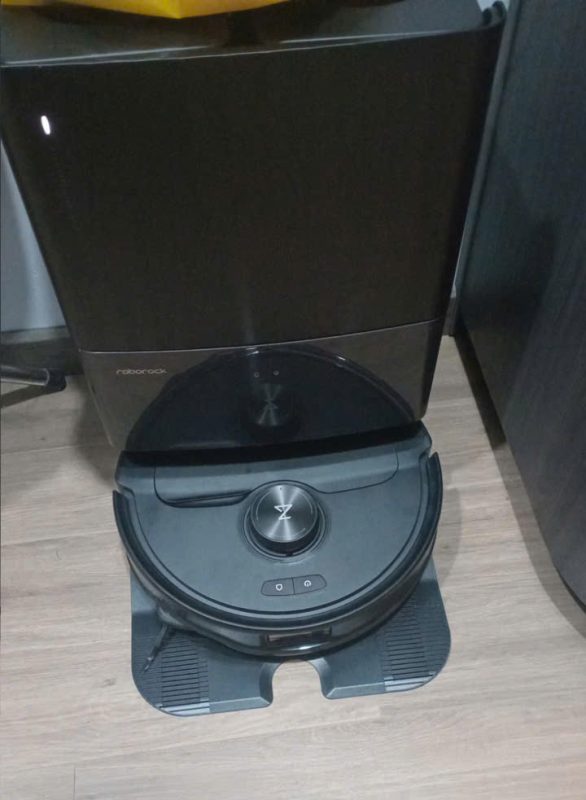 ROBOT HÚT BỤI LAU NHÀ ROBOROCK Q REVO MASTER - 84 ROBOT HÚT BỤI LAU NHÀ ROBOROCK Q REVO MASTER