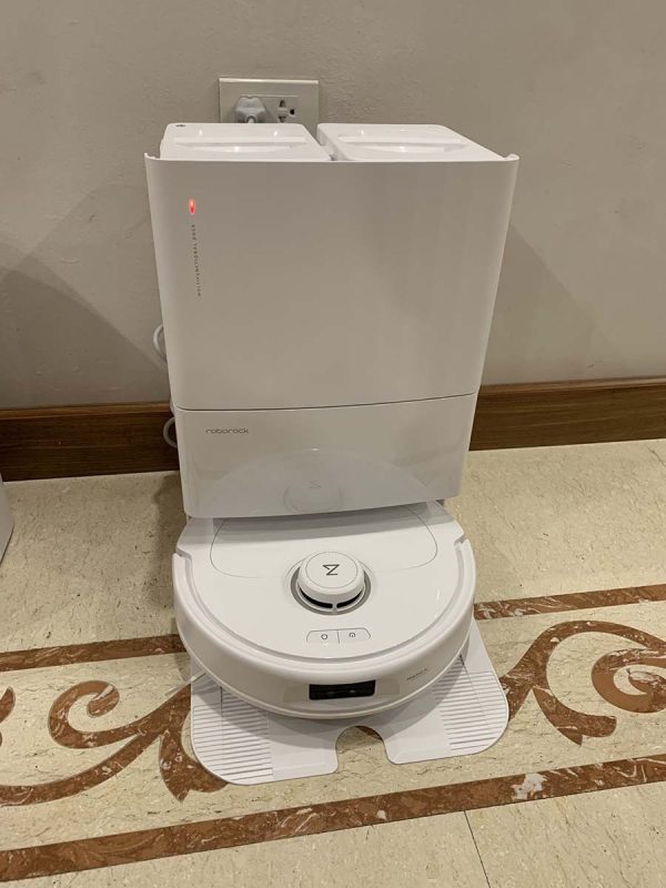 ROBOT HÚT BỤI LAU NHÀ ROBOROCK Q REVO MAXV - 110 ROBOT HÚT BỤI LAU NHÀ ROBOROCK Q REVO MAXV