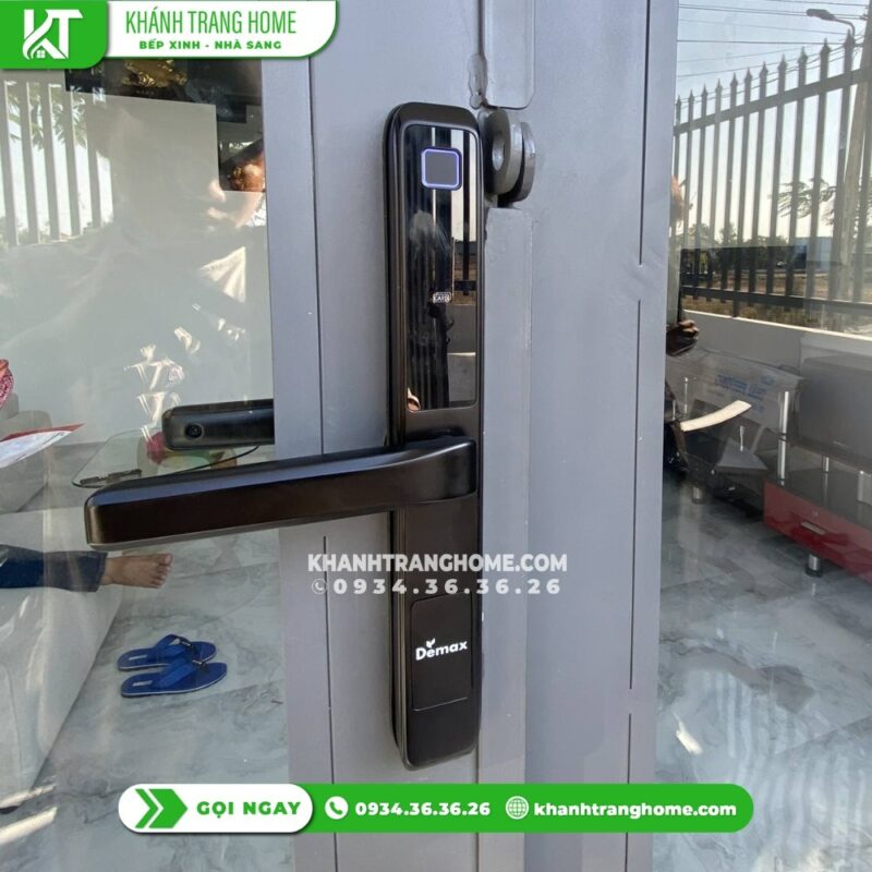 Khóa cửa nhôm DEMAX EL506 BL - 11 Khóa cửa nhôm DEMAX EL506 BL - 10