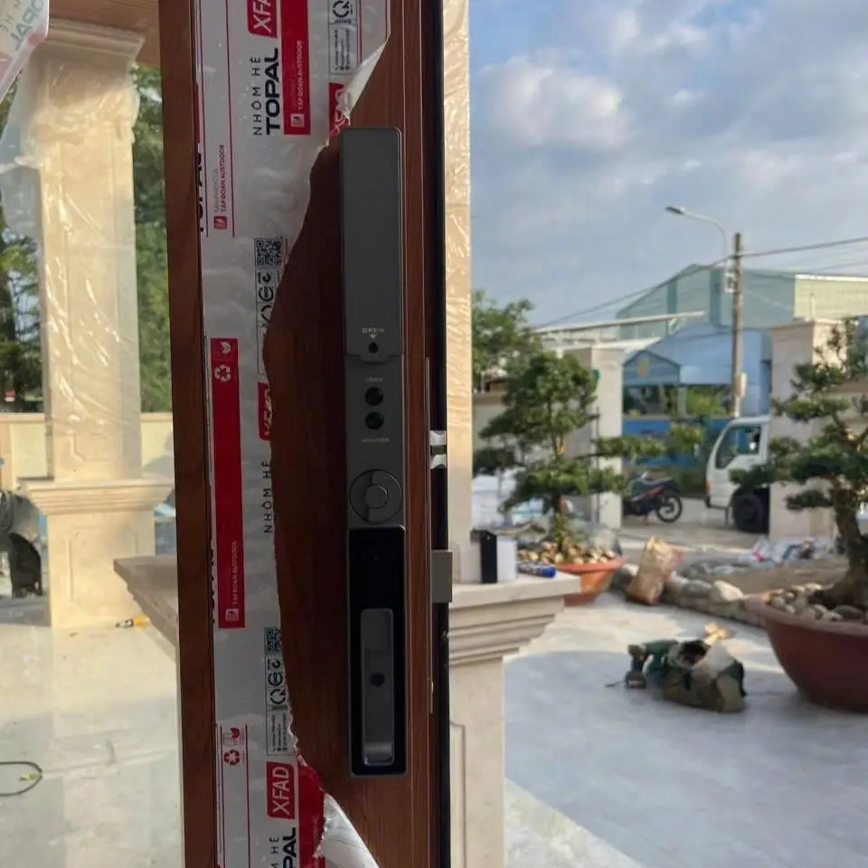 Khóa cửa nhôm Kassler KL-599 CNC-VF GREY APP - 20 Khóa cửa nhôm Kassler KL-599 CNC-VF GREY APP