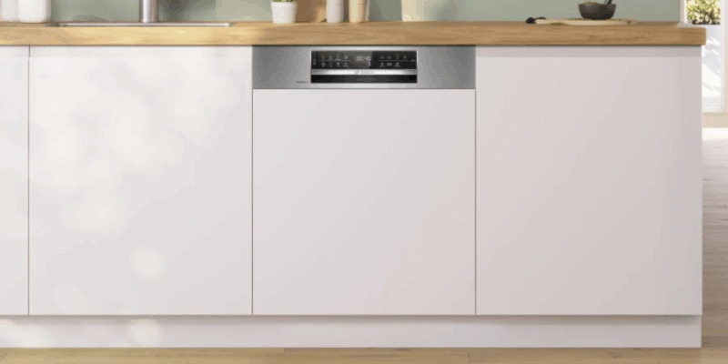 Hướng dẫn sử dụng máy rửa bát Bosch 3 mẫu nổi bật cho gia đình Việt - 4 Máy Rửa Bát Bosch SMI6ZCS16E