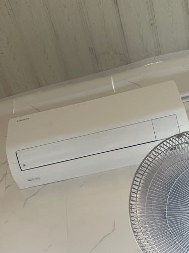 Máy lạnh Samsung Inverter 1.5 HP AR13DYHZAWKNSV