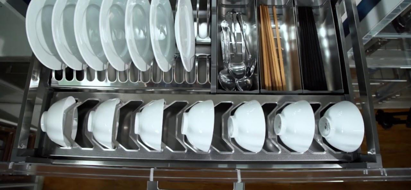 GIÁ BÁT ĐĨA HỘP 2 LỚP ĐÁY, GẮN CÁNH EUROGOLD EUB6560