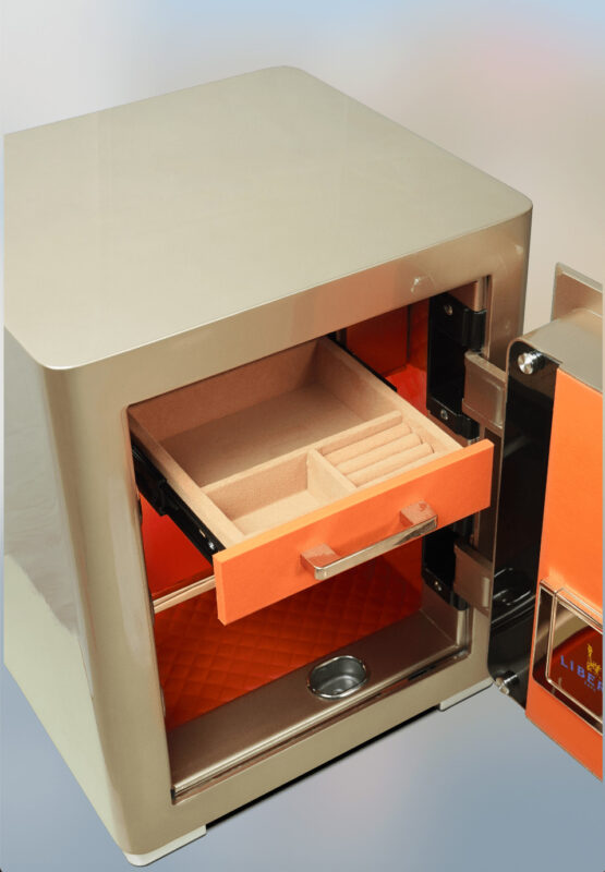 KÉT SẮT LIBERTY LB50PRO SPECIAL EDITION VÀNG - 6 KÉT SẮT LIBERTY LB50PRO SPECIAL EDITION VÀNG - 5