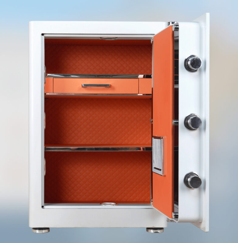 KÉT SẮT LIBERTY LB79PRO SPECIAL EDITION TRẮNG - 40 KÉT SẮT LIBERTY LB79PRO SPECIAL EDITION TRẮNG