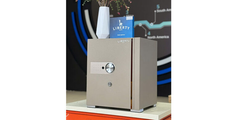 KÉT SẮT THÔNG MINH LIBERTY LB50 S9 PRO - 9 KÉT SẮT THÔNG MINH LIBERTY LB50 S9 PRO - 8