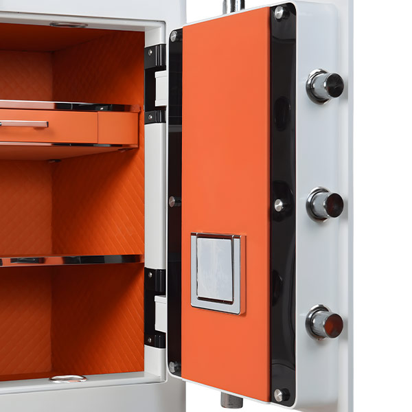 KÉT SẮT LIBERTY LB79PRO SPECIAL EDITION TRẮNG - 42 KÉT SẮT LIBERTY LB79PRO SPECIAL EDITION TRẮNG